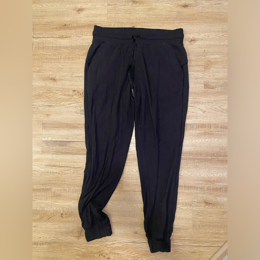 Lululemon black Joggers